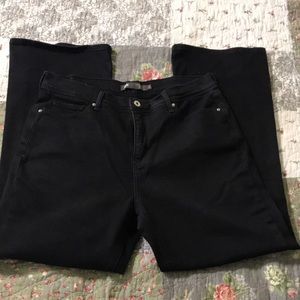 Women’s Bootcut Levi’s